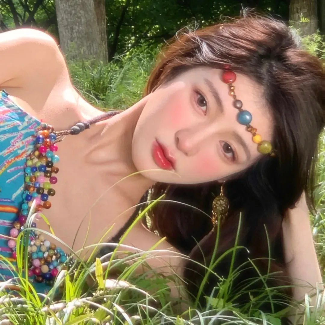 女主角